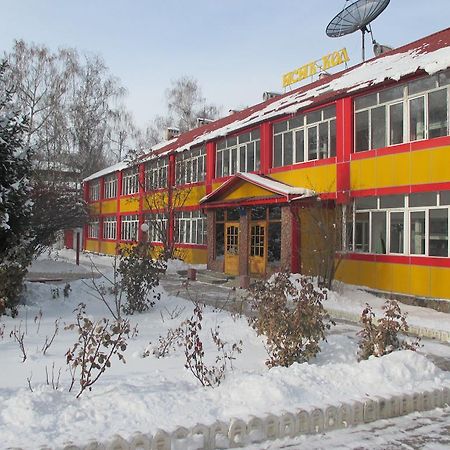 Otel Issyk-Kul Karakol Dış mekan fotoğraf