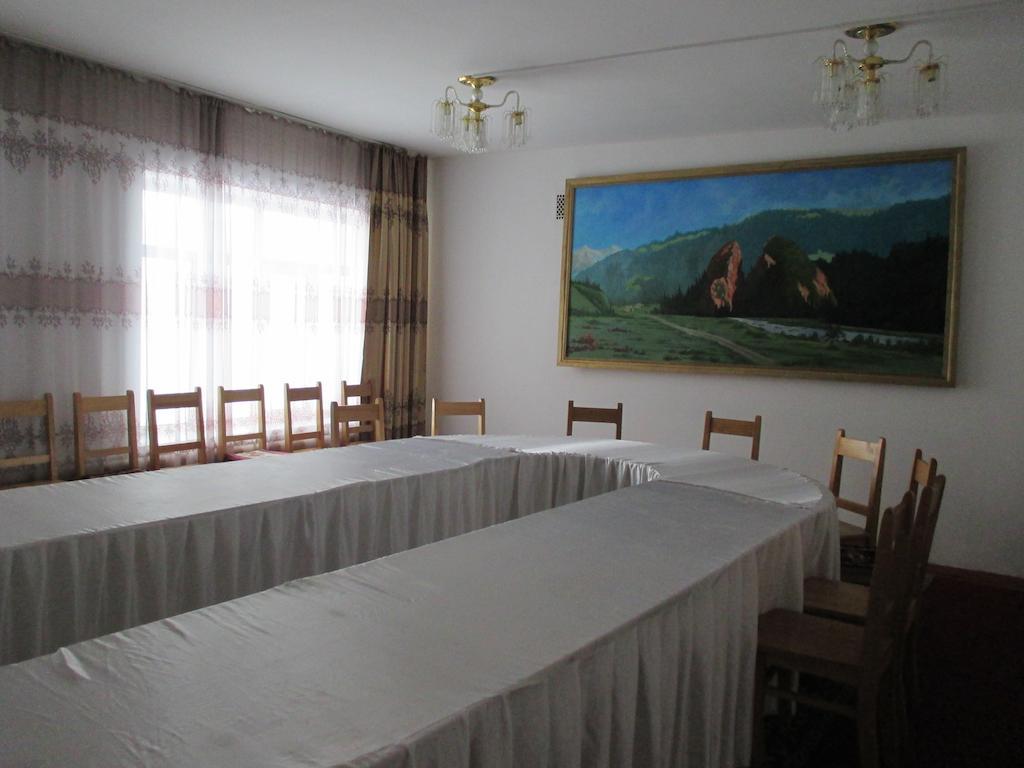 Otel Issyk-Kul Karakol Dış mekan fotoğraf