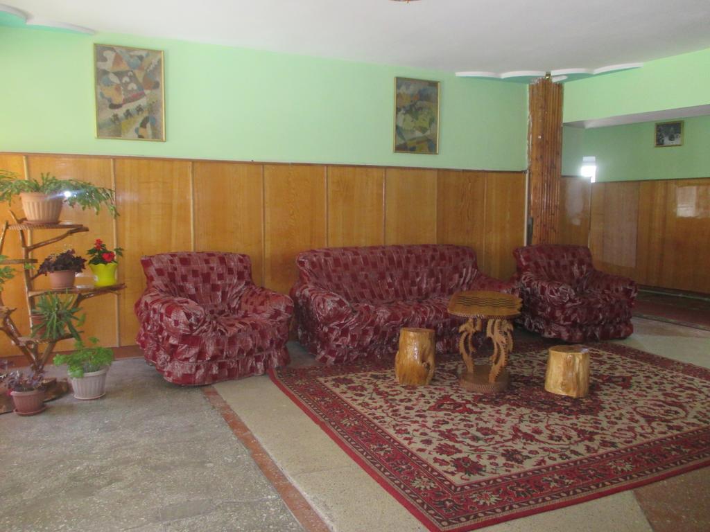 Otel Issyk-Kul Karakol Dış mekan fotoğraf