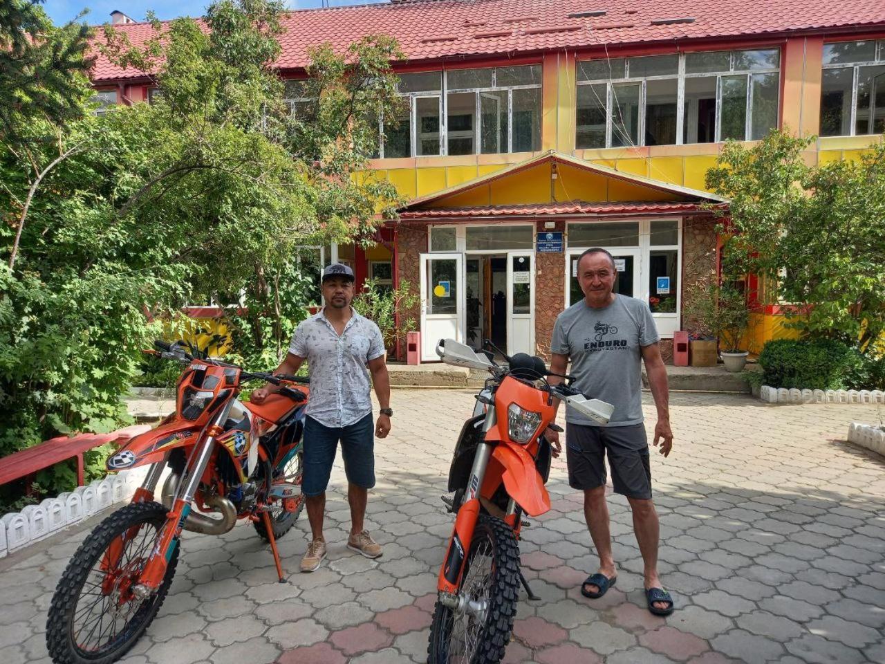 Otel Issyk-Kul Karakol Dış mekan fotoğraf