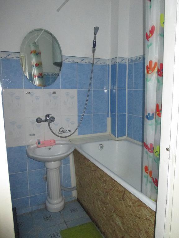 Otel Issyk-Kul Karakol Dış mekan fotoğraf