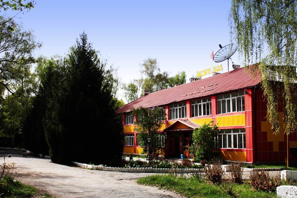 Otel Issyk-Kul Karakol Dış mekan fotoğraf