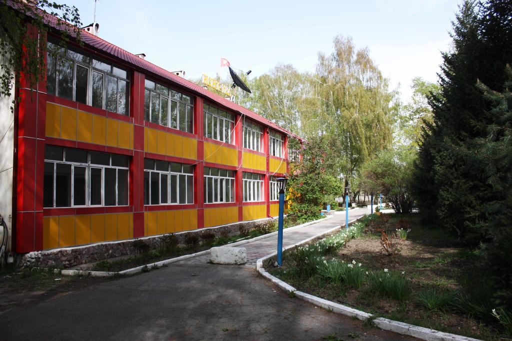 Otel Issyk-Kul Karakol Dış mekan fotoğraf