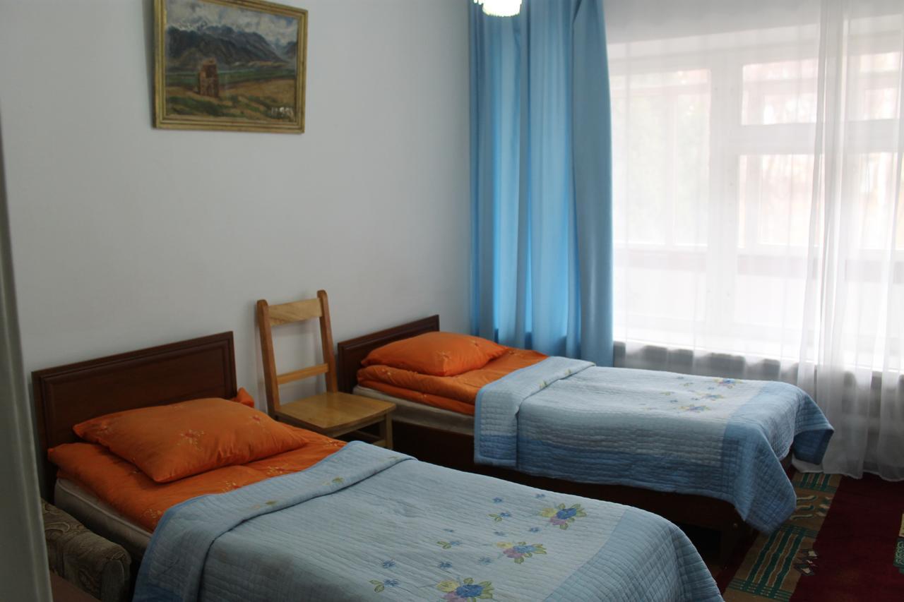 Otel Issyk-Kul Karakol Dış mekan fotoğraf