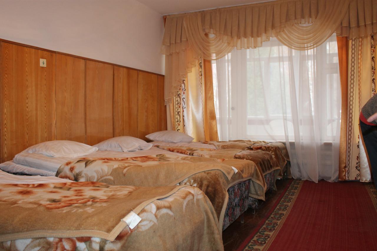 Otel Issyk-Kul Karakol Dış mekan fotoğraf