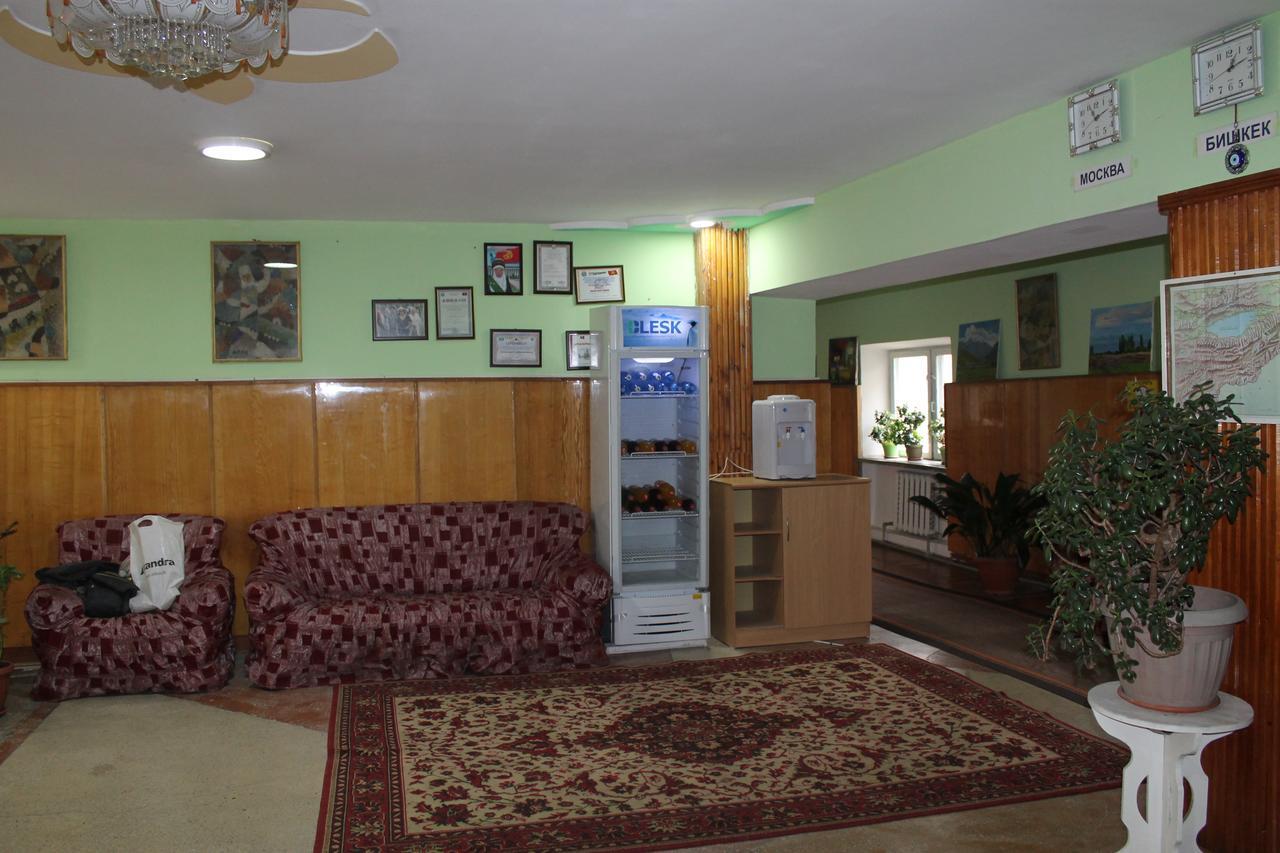 Otel Issyk-Kul Karakol Dış mekan fotoğraf